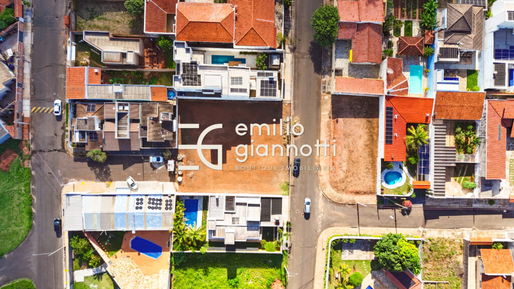 Terreno á venda em Agudos no Residencial Parque Smeralda